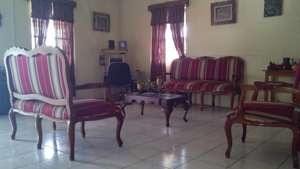Don Santiago Guesthouse Downtown San Ignacio Eksteriør bilde