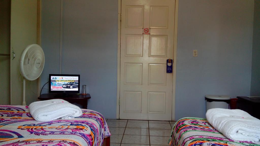 Don Santiago Guesthouse Downtown San Ignacio Eksteriør bilde