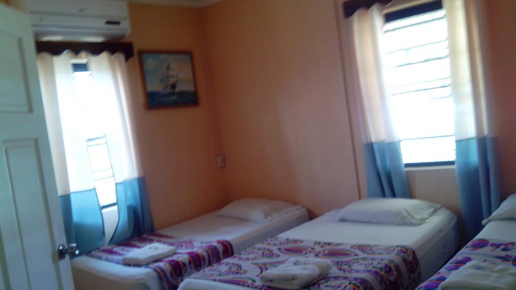 Don Santiago Guesthouse Downtown San Ignacio Eksteriør bilde